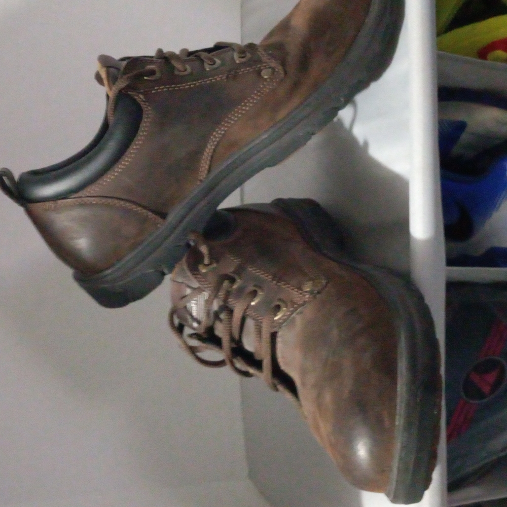 Per owned Skechers relaxed fit memory Foam men's  Size 11